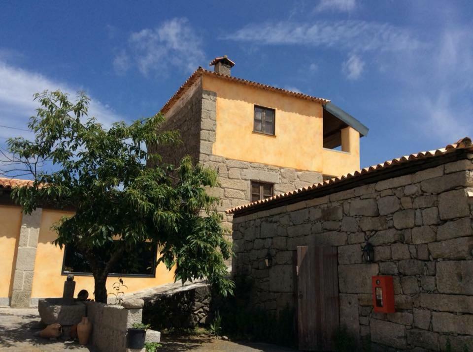 Agro-Turismo Quinta Do Pendao Villa Santa Cruz da Trapa ภายนอก รูปภาพ